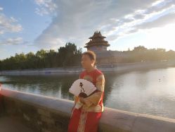 -THE QUEEN(北京店)