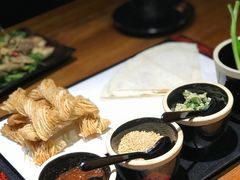 烙馍卷馓子-嘚味徐州烧烤特色菜