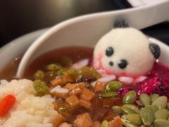 -麻六记(凤凰汇店)