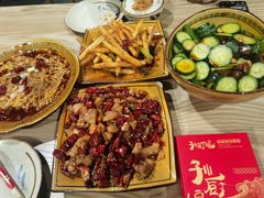 -孙厨娘川味饭馆(临河街店)