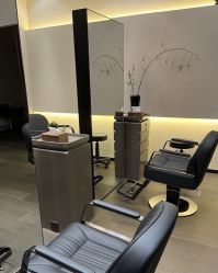 -悦Salon发型设计