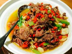 -费大厨辣椒炒肉(万家丽一店)