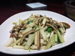 泥蒿炒肉-集贤门·徽菜(南山店)