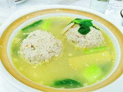 溱湖蟹黄蟹狮子头-溱湖八鲜菜馆