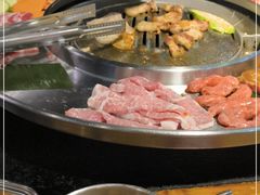 -哈哈碳都·牛肋条无限自助烤肉(宝龙店)