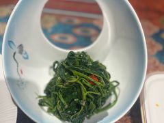 -乡村馕坑肉·烧烤·新疆菜·本地人更爱吃(阿勒泰首店)