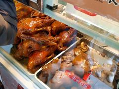 -王浩儿纪六孃甜皮鸭(乐山总店)
