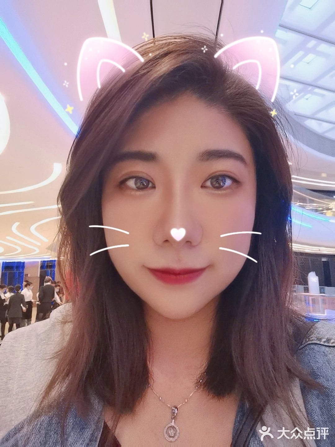 日月光美发探店