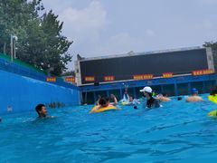 -欢乐水魔方水世界