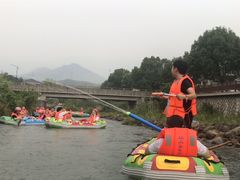 -仙山谷激浪漂流