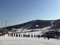 -长春莲花山滑雪场