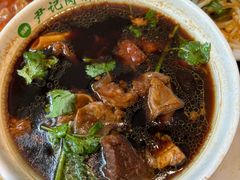 -宝瑞门钉肉饼店