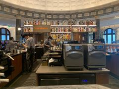 -星巴克臻选(天津恒隆广场旗舰店)