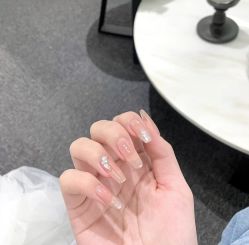 -慕拉美甲美睫皮肤管理
