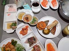 -黑金·寻焰自助百汇·烤肉·火锅(中街店)