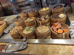 -吉布鲁牛排海鲜自助(百伦店)