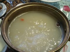 -慢丽江·云南野生菌土鸡锅(西山店)