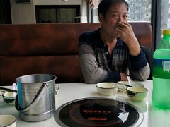 -鑫悦楼煎蟹·16年海鲜大排档