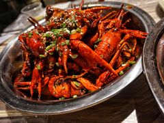 -巴厘龙虾·榜首油焖大虾(音乐学院·沿江酒馆店)
