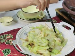 -刘姐啤酒鱼民族演艺餐厅(西街总店)