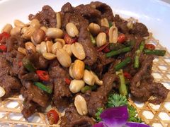 -刘胖子家常菜·蹄花焖藕(兴业店)