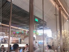 -左庭右院鲜牛肉火锅(浦江欢乐颂店)