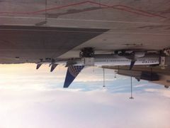 iphone_upload_pic-爱德华·劳伦斯·洛根将军国际机场