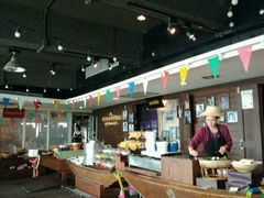 -彩虹云霄酒店76&78层国际自助餐
