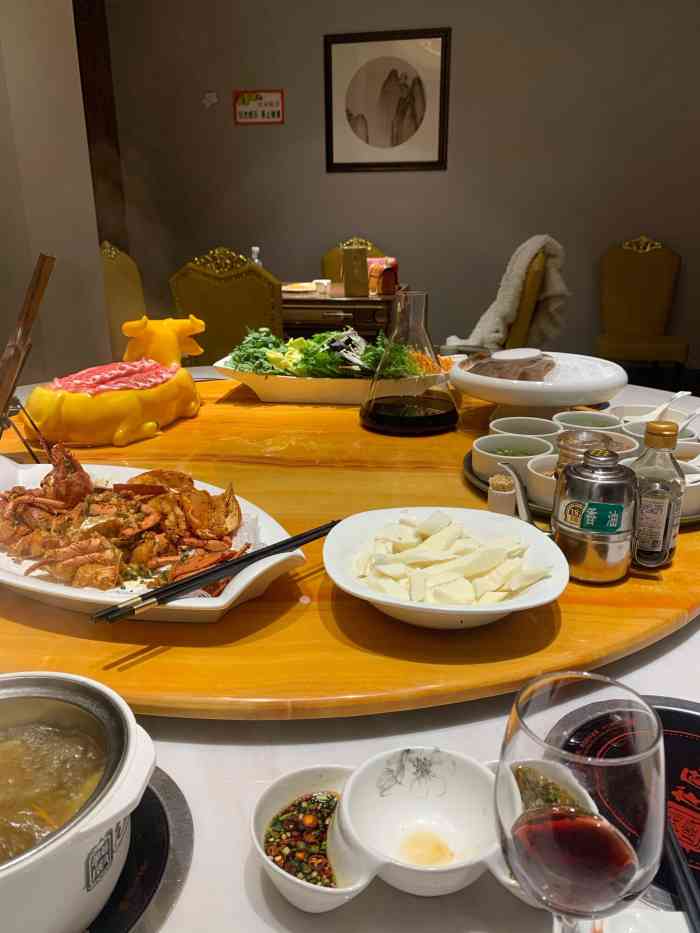 龙厨涮锅坊(京东路店)-"中秋节,家人在这儿小聚.第一次座大厅,海.