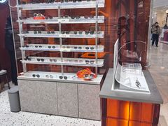 -MUJOSH木九十眼镜(月星环球港B1店)