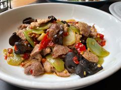 -黔蘑菇四季餐厅(观山湖店)