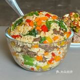 今天分享👇灯笼椒牛肉拌饭🌶️晚餐