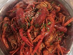 -巴厘龙虾·榜首油焖大虾(音乐学院·沿江酒馆店)