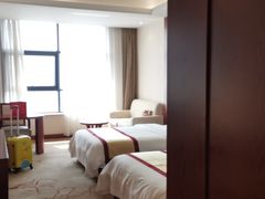 -兴芮温泉度假区