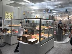 面包甜点陈列柜-奈雪的茶(市百一店)