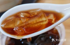 Traditional Wood Lotus Jelly