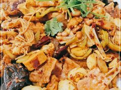 -拿渡·水煮鱼麻辣香锅(王府井奥莱·香江小镇店)