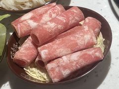 厚切肥牛-厂花素芬九宫格火锅(红光店)