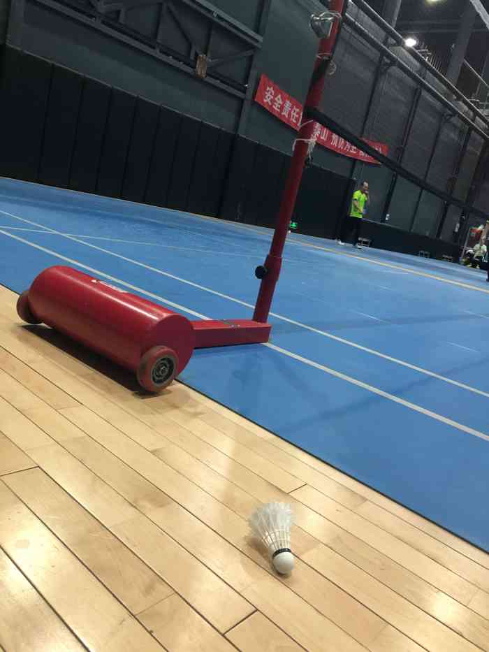 就有很多好吃的打完就可以去吃点吃的也是很怀柔区星东天地羽毛球馆