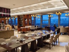 -南湖名都·景湖轩全日制餐厅·海鲜自助·东南亚风味·临湖而食