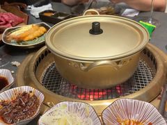 -铭牛烧肉·和牛海鲜自助(高新月牙湖店)