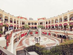 -佛罗伦萨小镇广佛名品奥特莱斯(疏港路店)