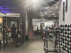 器械区-帝豪斯健身(市府恒隆店)