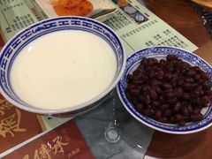 -赵记传承特色牛奶甜品(泉城广场店)