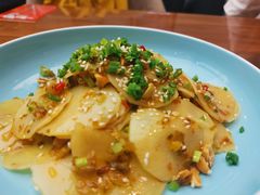 -有红鸡毛店·川菜(建设路店)