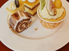 -元一希尔顿酒店·鲜切牛肉火锅禅自助餐厅