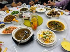 -峡谷农家乐饭店