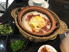 经典腊味煲仔饭-东椰·海南椰子鸡火锅(朝阳门店)