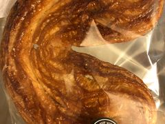 蝴蝶酥-老梦面包 CHEZMOREL(三源里店)