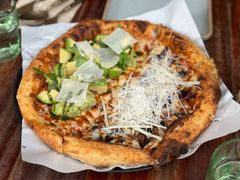 牛油果帕尔马生火腿披萨-O'mills Sourdough Bakery&Bistro(永嘉路店)